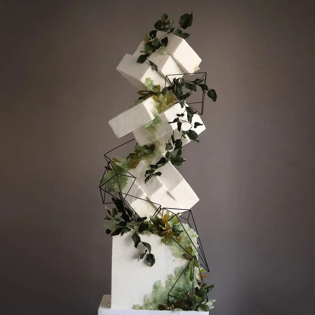 Tarta de Boda de LiMa Cakes: Obra Maestra de la Repostería Creativa