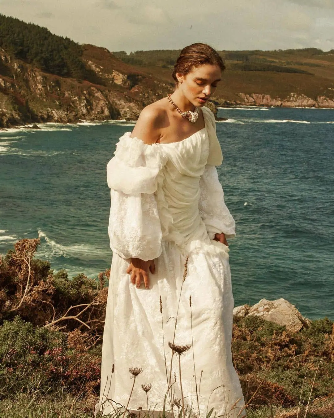 Creación artesanal de Romancera inspirada en el alma de la novia.