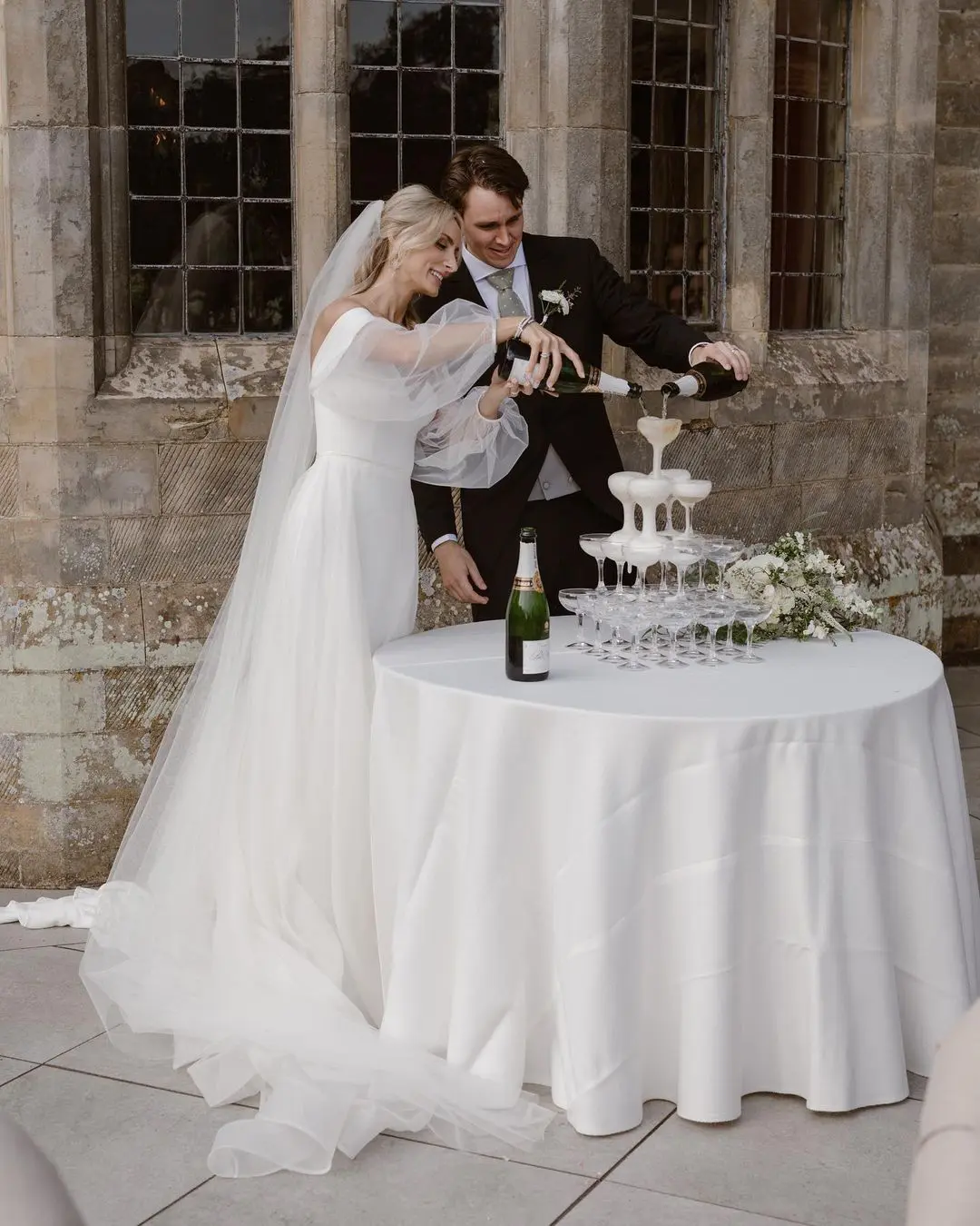 Celebrando la Unión con Elegancia