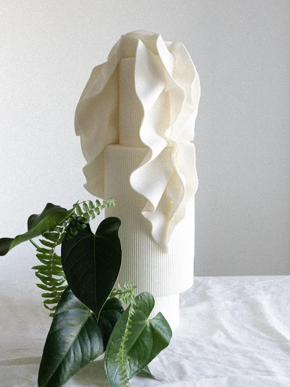 Obra Maestra Comestible: Tarta de Boda Personalizada de Migalha Doce en Barreiro, Portugal"