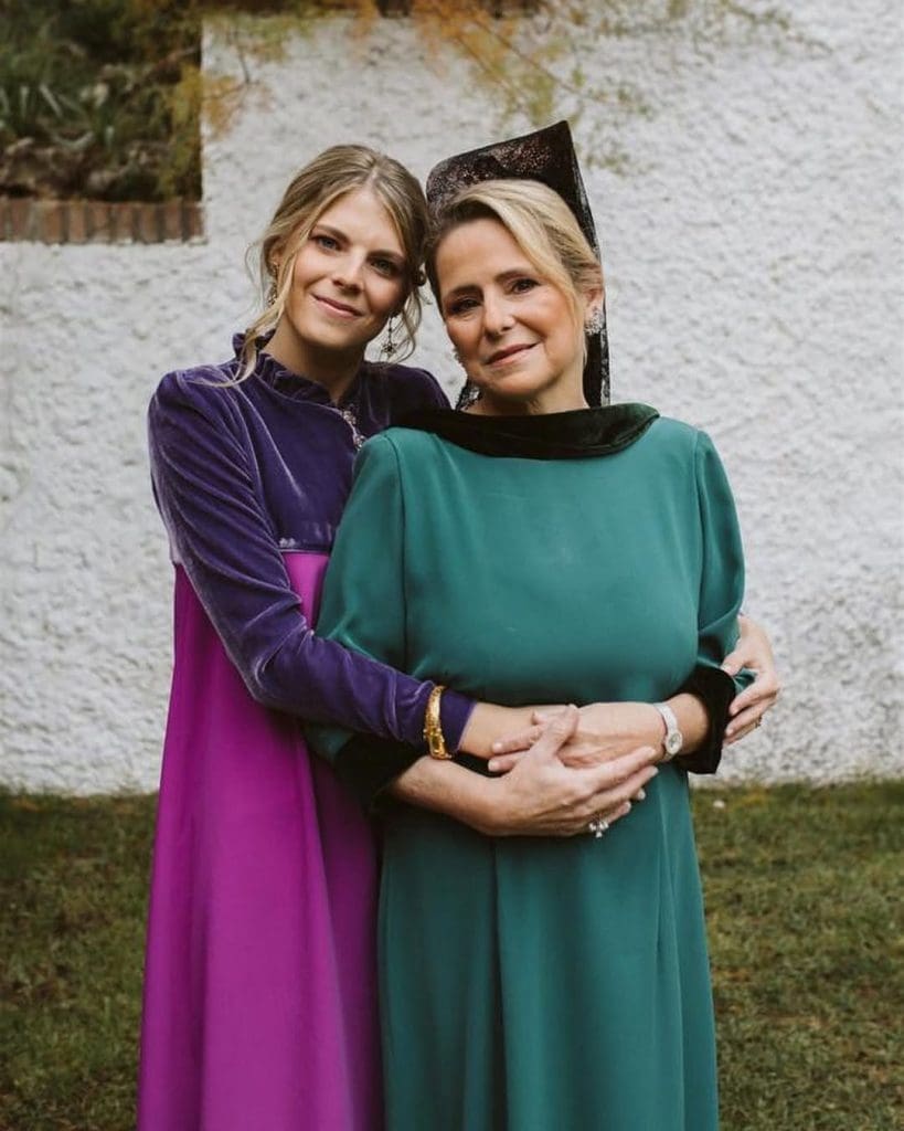 Refined mother of the groom dress by Tita Trillo Milano