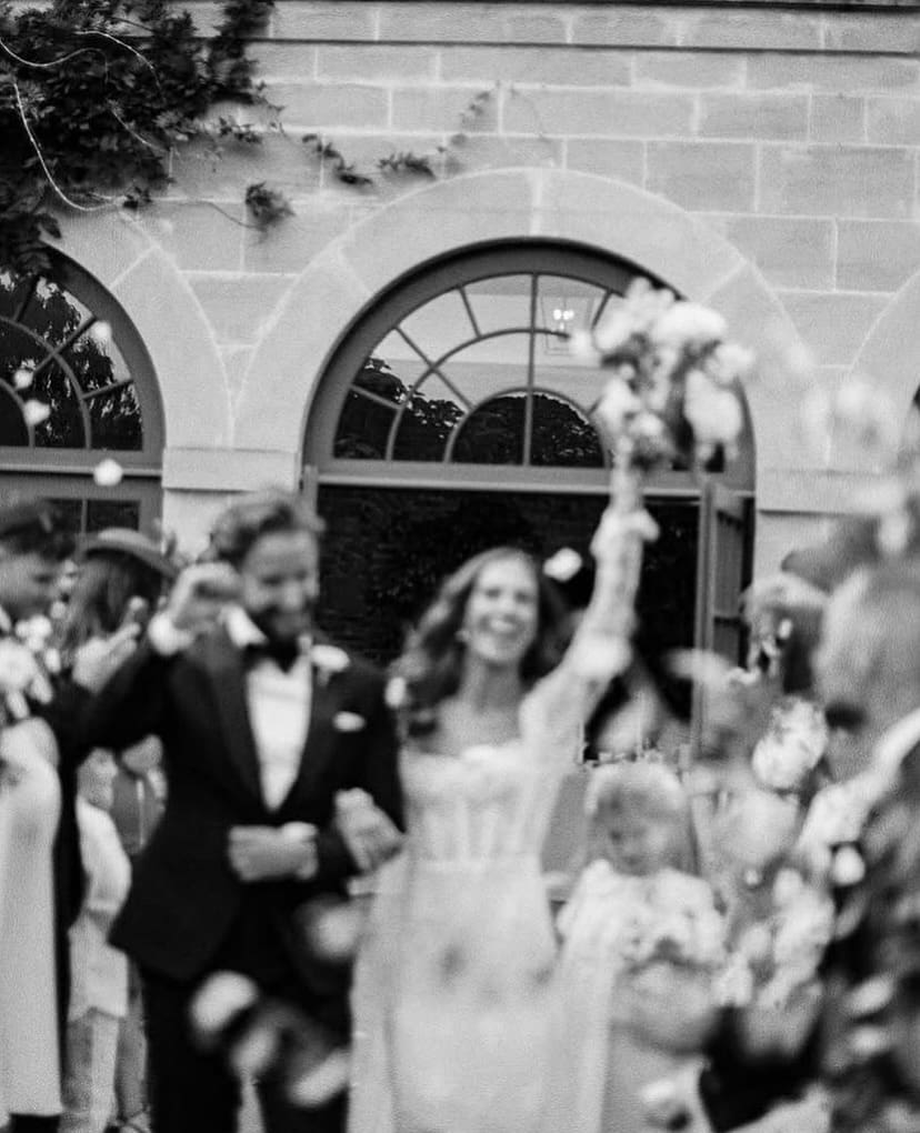 ¿Qué significa soñar con una boda? Descubre su interpretación y simbolismo en los sueños.