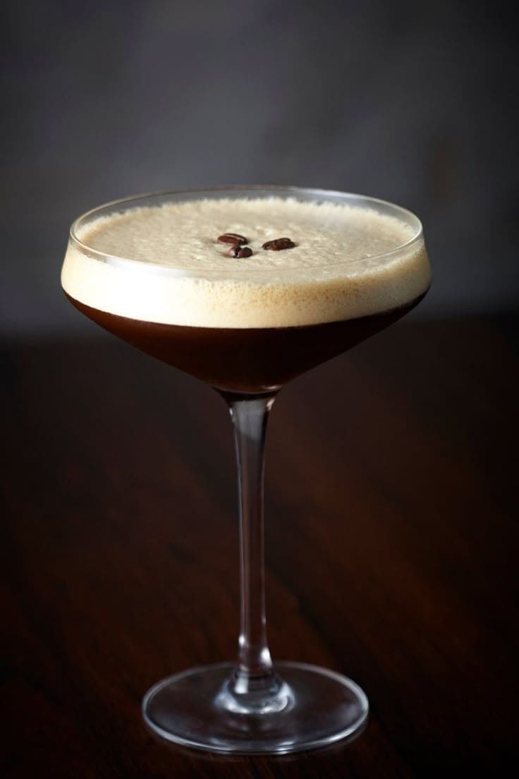 Espresso Martini, cocktail de boda con café y estilo.
